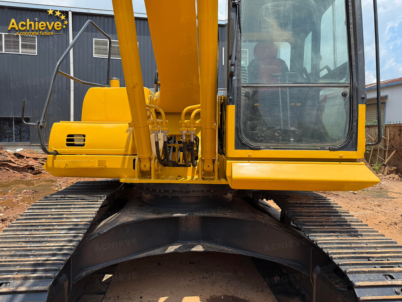 Komatsu Remanufactured PC200-8 0.8 m³ 110/2000 kw/rpm 19900 kg 6620 mm 149 kN Komatsu SAA6D107E-1 400 L 【ACHIEVE】 TOP CONDITION!!! - Pelle sur chenille: photos 5 Komatsu Remanufactured PC200-8 0.8 m³ 110/2000 kw/rpm 19900 kg 6620 mm 149 kN Komatsu SAA6D107E-1 400 L 【ACHIEVE】 TOP CONDITION!!! - Pelle sur chenille: photos 5