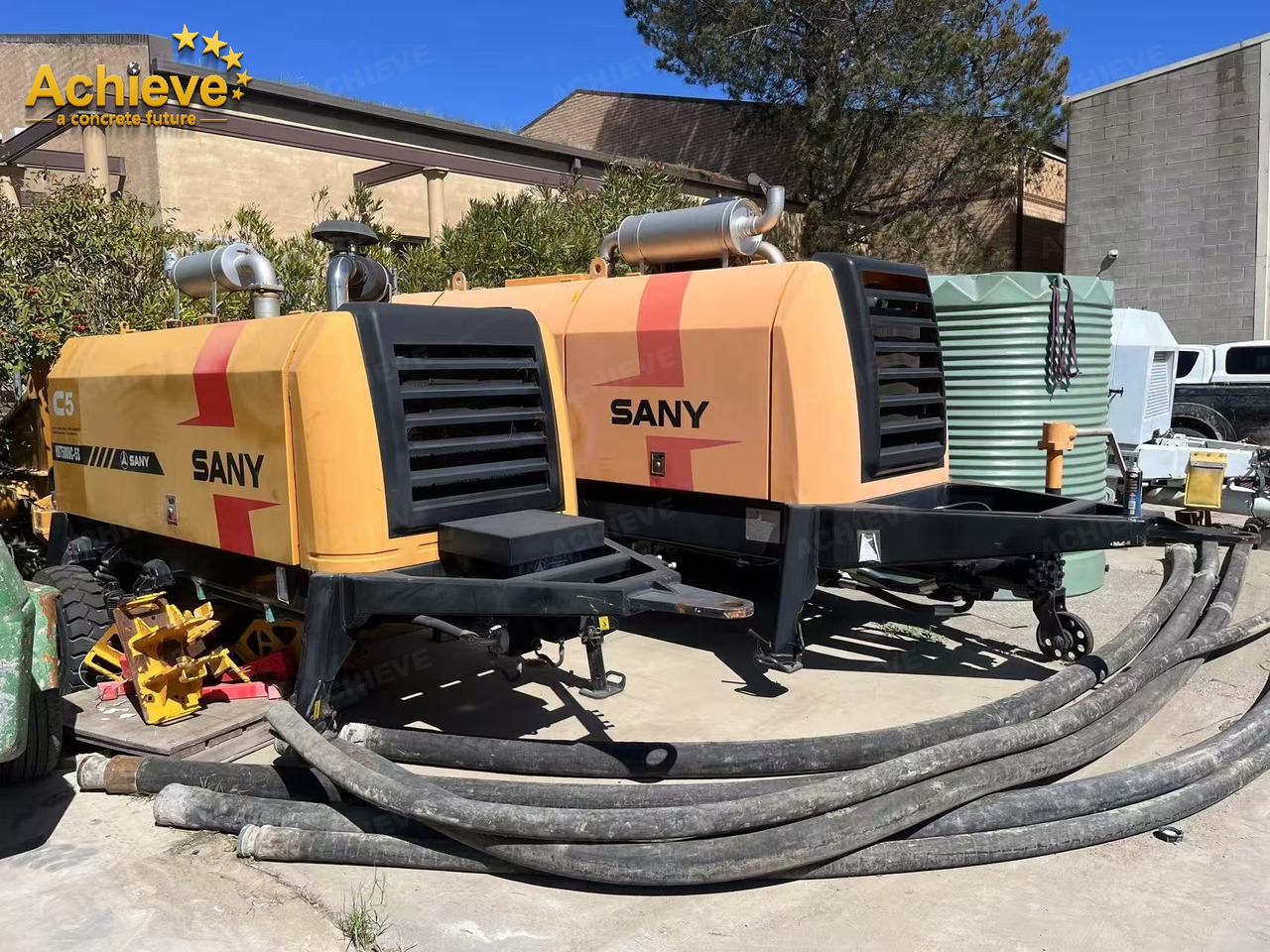 SANY SANY 【ACHIEVE】TOP CONDITION!!! demo new low hours Sany Concrete Trailer Pump 2017 HBT5008C-5S - Pompe à béton stationnaire: photos 3 SANY SANY 【ACHIEVE】TOP CONDITION!!! demo new low hours Sany Concrete Trailer Pump 2017 HBT5008C-5S - Pompe à béton stationnaire: photos 3