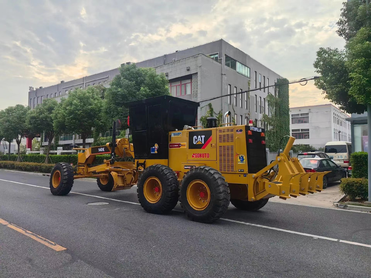 Caterpillar 140K Motor Grader Road Construction Machine - Niveleuse: photos 4 Caterpillar 140K Motor Grader Road Construction Machine - Niveleuse: photos 4