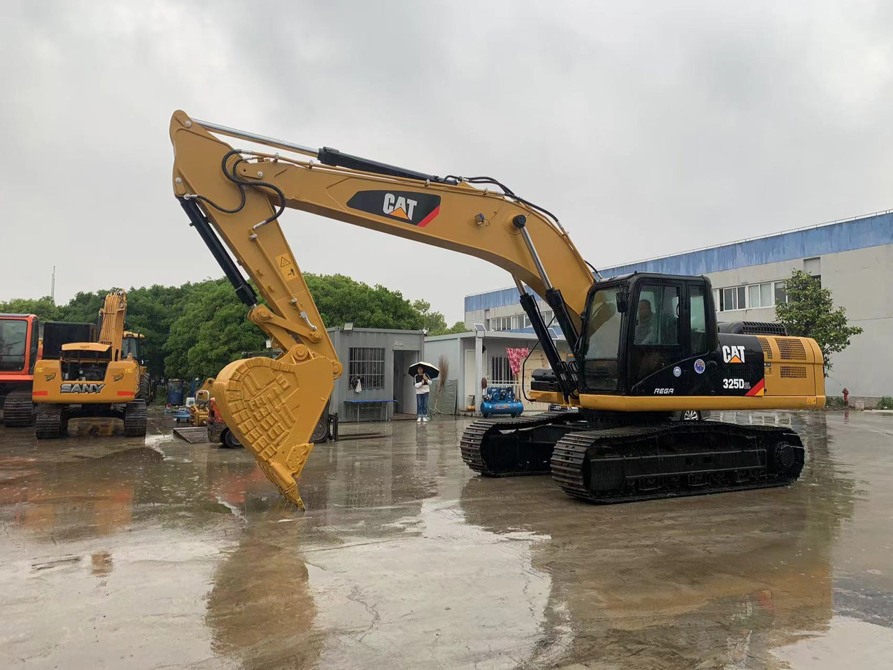 Caterpillar Construction Machine 25 ton Excavator CAT 325D, 325CL, 325BL - Pelle sur chenille: photos 3 Caterpillar Construction Machine 25 ton Excavator CAT 325D, 325CL, 325BL - Pelle sur chenille: photos 3