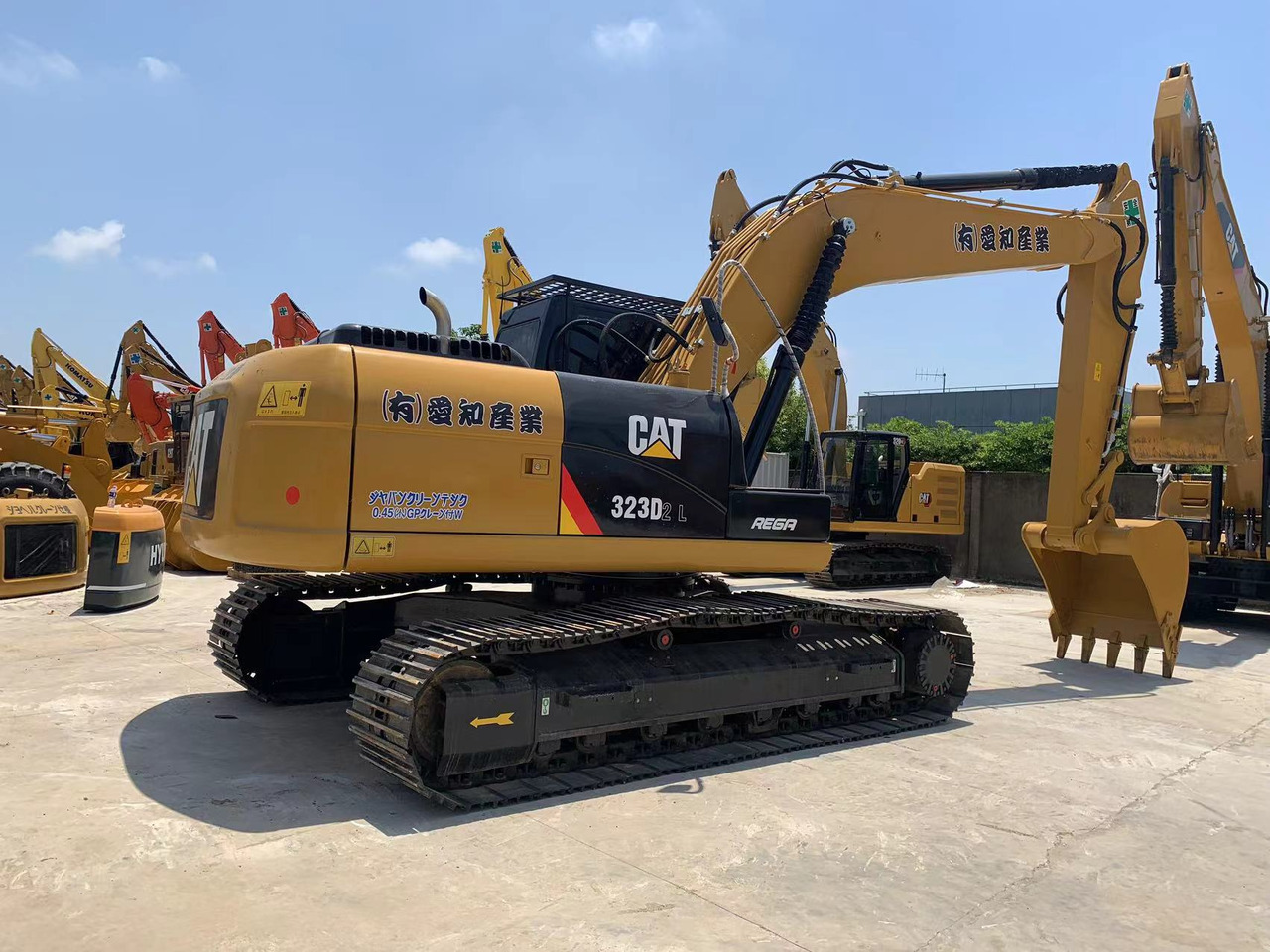 Caterpillar Tracked Excavator CAT 323D, 323D2 for Bolivia - Pelle sur chenille: photos 5 Caterpillar Tracked Excavator CAT 323D, 323D2 for Bolivia - Pelle sur chenille: photos 5