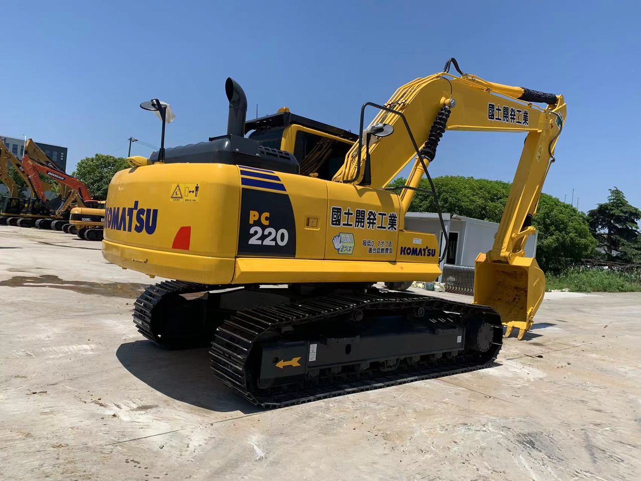 Komatsu Excavator PC220 Good Condition 22 ton Digger - Pelle sur chenille: photos 4 Komatsu Excavator PC220 Good Condition 22 ton Digger - Pelle sur chenille: photos 4