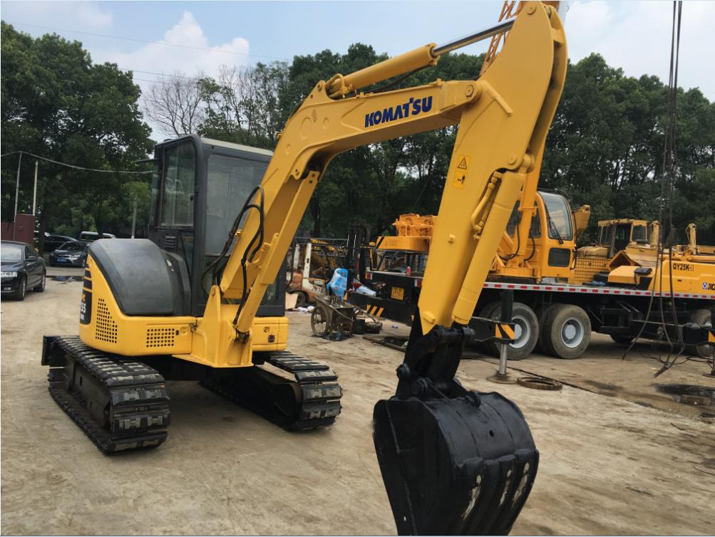 Komatsu Mini Excavator PC55MR, PC35MR Good Price on Sale - Pelle sur chenille: photos 5 Komatsu Mini Excavator PC55MR, PC35MR Good Price on Sale - Pelle sur chenille: photos 5