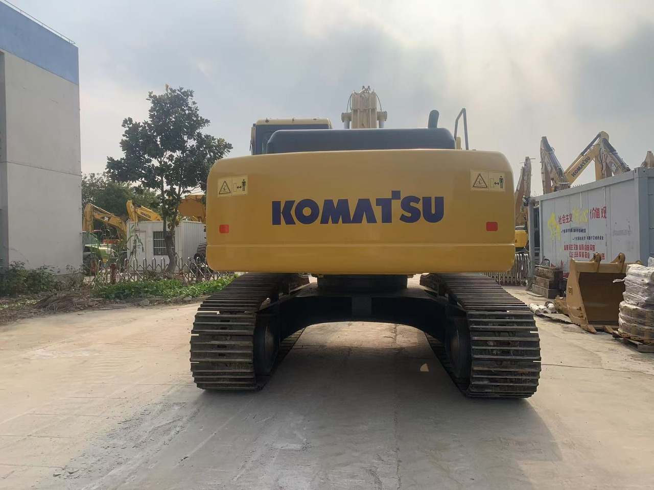 Komatsu Mining Excavator PC300, PC360, PC400 - Pelle sur chenille: photos 3 Komatsu Mining Excavator PC300, PC360, PC400 - Pelle sur chenille: photos 3