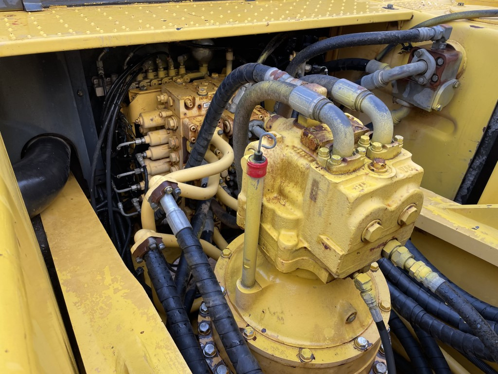 Komatsu PC400 Excavator with Original Color - Pelle sur chenille: photos 5 Komatsu PC400 Excavator with Original Color - Pelle sur chenille: photos 5