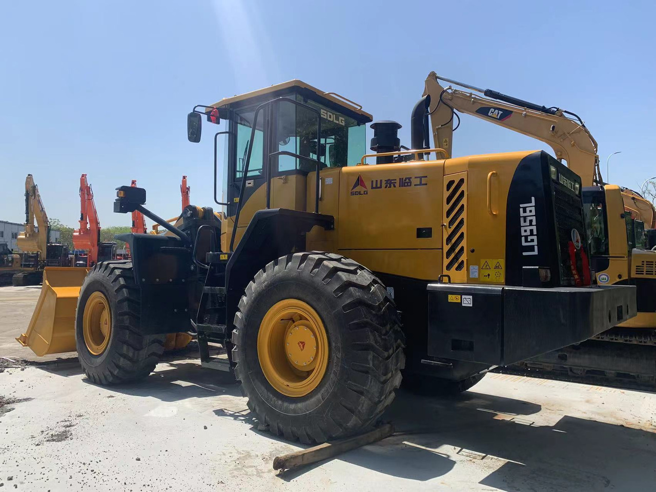 SDLG Payloader LG956, LG958, LG953 Wheel Loader - Chargeuse sur pneus: photos 1 SDLG Payloader LG956, LG958, LG953 Wheel Loader - Chargeuse sur pneus: photos 1