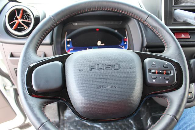 Châssis cabine FUSO eCanter 4C15E: photos 6 Châssis cabine FUSO eCanter 4C15E: photos 6