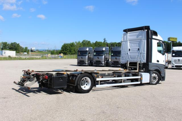 Mercedes-Benz Actros 1845 LNR EXPORT - Camion porte-conteneur/ Caisse mobile: photos 3 Mercedes-Benz Actros 1845 LNR EXPORT - Camion porte-conteneur/ Caisse mobile: photos 3