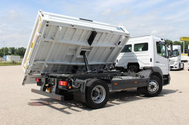Mercedes-Benz Atego 1324K TOP NUTZLAST - Camion benne: photos 3 Mercedes-Benz Atego 1324K TOP NUTZLAST - Camion benne: photos 3