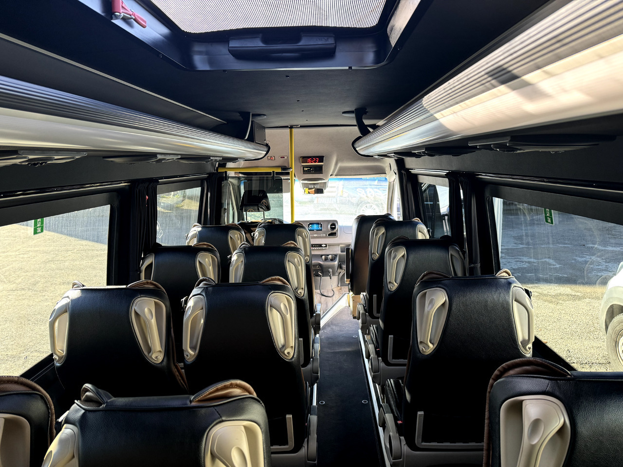 Mercedes-Benz Sprinter 517 - Minibus, Transport de personnes: photos 4 Mercedes-Benz Sprinter 517 - Minibus, Transport de personnes: photos 4