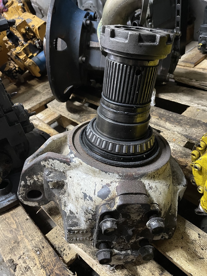 ZF MS-E3050 - Essieu et pièces pour Pelle sur pneus: photos 2 ZF MS-E3050 - Essieu et pièces pour Pelle sur pneus: photos 2