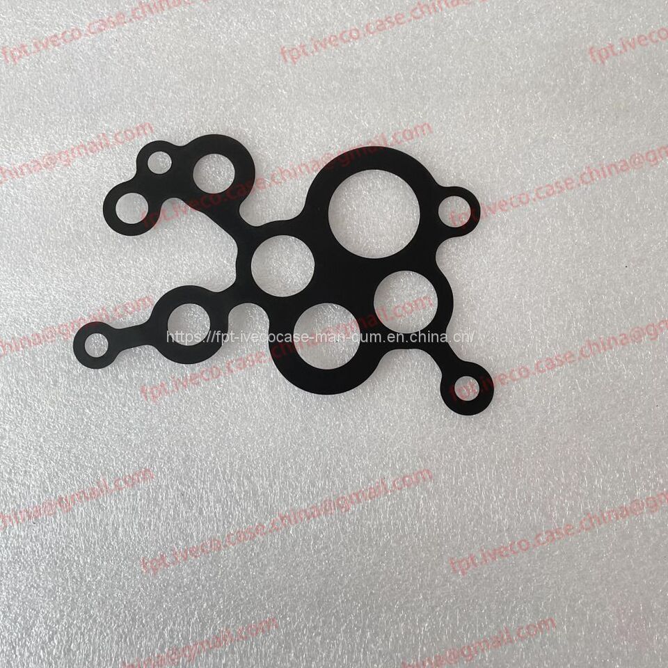 FPT IVECO CASE Cursor11 F3GFE613A B001 5801863562 ENGINE OIL PUMP GASKET 99452273 - Joint moteur: photos 2 FPT IVECO CASE Cursor11 F3GFE613A B001 5801863562 ENGINE OIL PUMP GASKET 99452273 - Joint moteur: photos 2