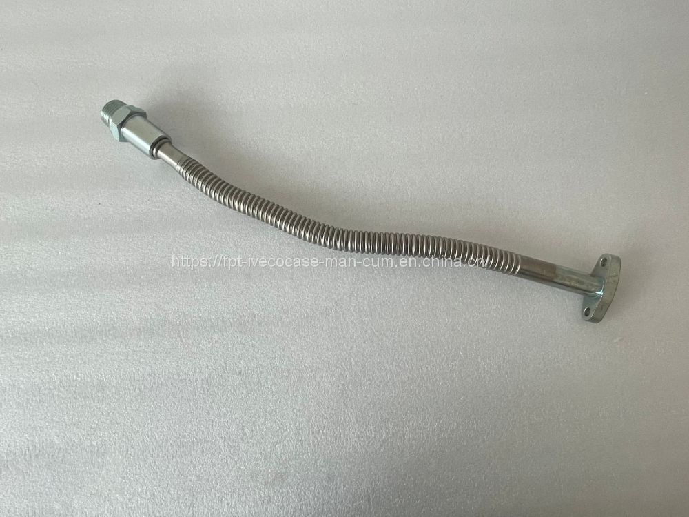 FPT IVECO CASE Cursor9Bus F2CFE612D*J231/F2CFE612A*J098 5802748674 TURBOCHARGER OIL LINE 504354439 - Turbocompresseur pour Bus: photos 2 FPT IVECO CASE Cursor9Bus F2CFE612D*J231/F2CFE612A*J098 5802748674 TURBOCHARGER OIL LINE 504354439 - Turbocompresseur pour Bus: photos 2