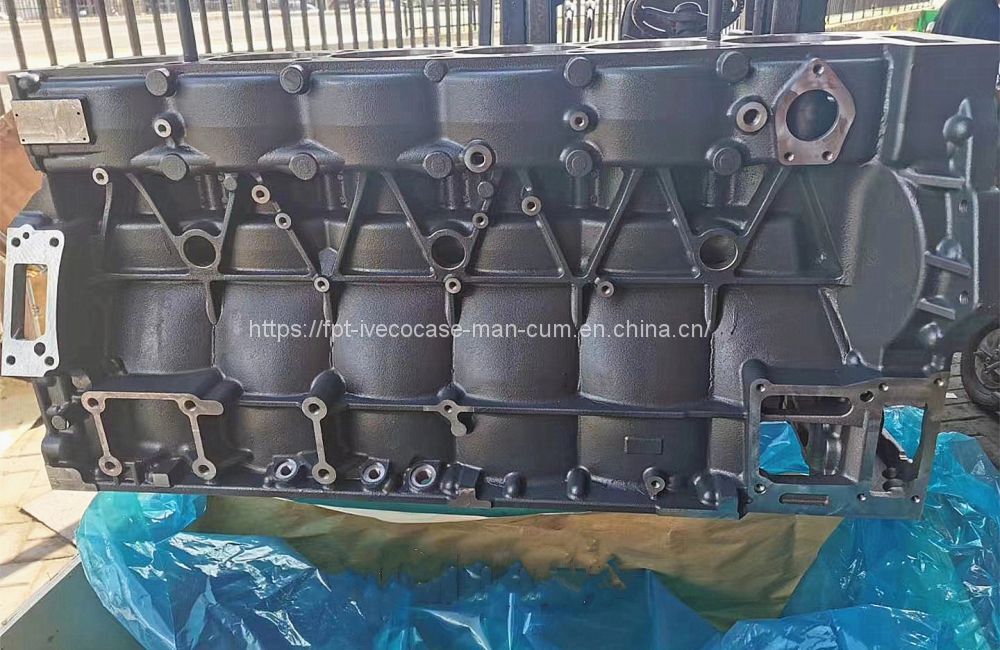 MAN D2066 D2076 51011006213 51011006214 Cylinder block - Bloc-cylindres: photos 2 MAN D2066 D2076 51011006213 51011006214 Cylinder block - Bloc-cylindres: photos 2