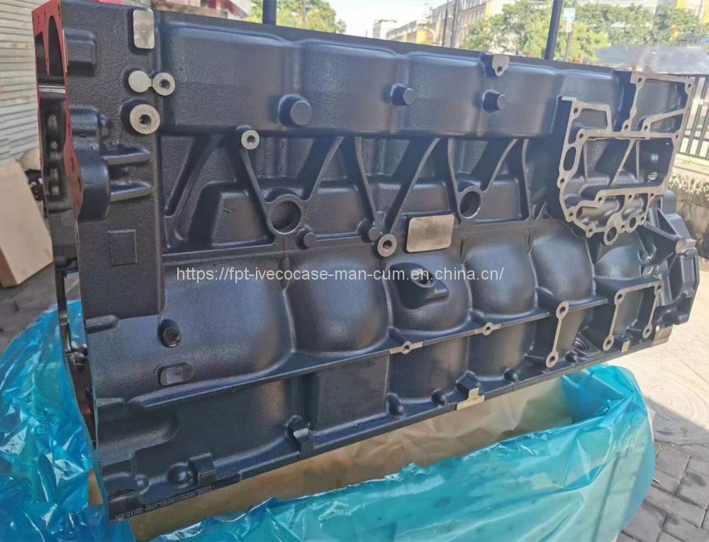 MAN D2066 D2076 51011006213 51011006214 Cylinder block - Bloc-cylindres: photos 1 MAN D2066 D2076 51011006213 51011006214 Cylinder block - Bloc-cylindres: photos 1