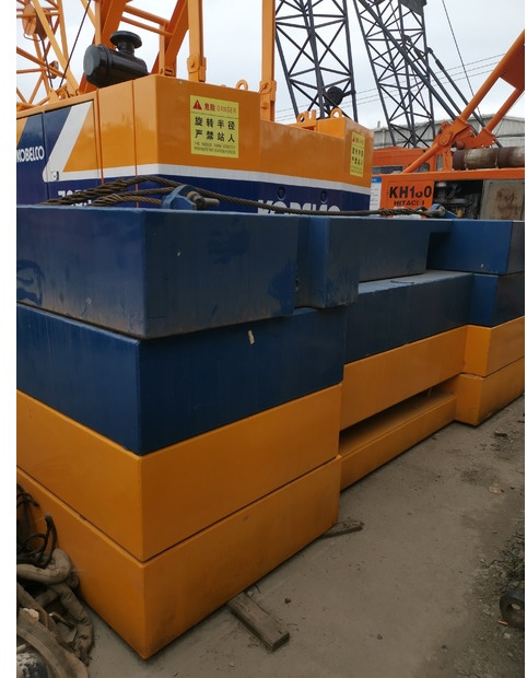 2005 KOBELCO 7150 - Grue sur chenilles: photos 4 2005 KOBELCO 7150 - Grue sur chenilles: photos 4