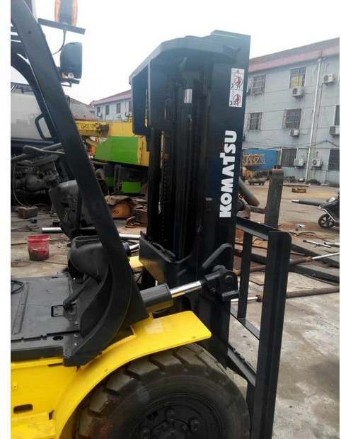 2019 Komatsu FD50 - Chariot élévateur: photos 5 2019 Komatsu FD50 - Chariot élévateur: photos 5