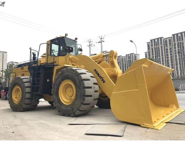2019 Komatsu WA600 - Chargeuse sur pneus: photos 1 2019 Komatsu WA600 - Chargeuse sur pneus: photos 1
