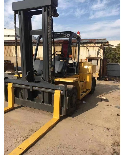 2020 Komatsu FD150 - Chariot élévateur: photos 2 2020 Komatsu FD150 - Chariot élévateur: photos 2