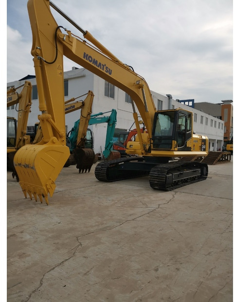 2020 Komatsu PC240LC-8 - Pelle sur chenille: photos 1 2020 Komatsu PC240LC-8 - Pelle sur chenille: photos 1