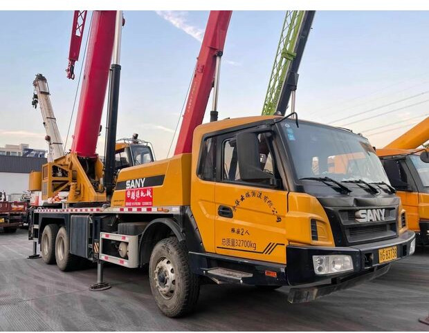 2021 Sany STC250C5 - Grue mobile: photos 1 2021 Sany STC250C5 - Grue mobile: photos 1