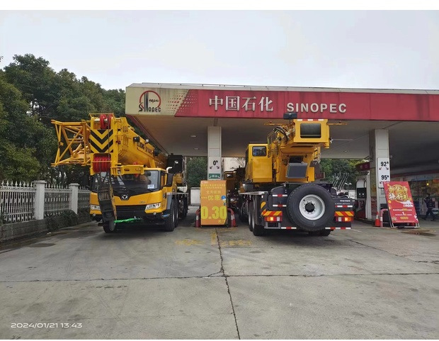 2025 XCMG QY100K5C - Grue mobile: photos 4 2025 XCMG QY100K5C - Grue mobile: photos 4