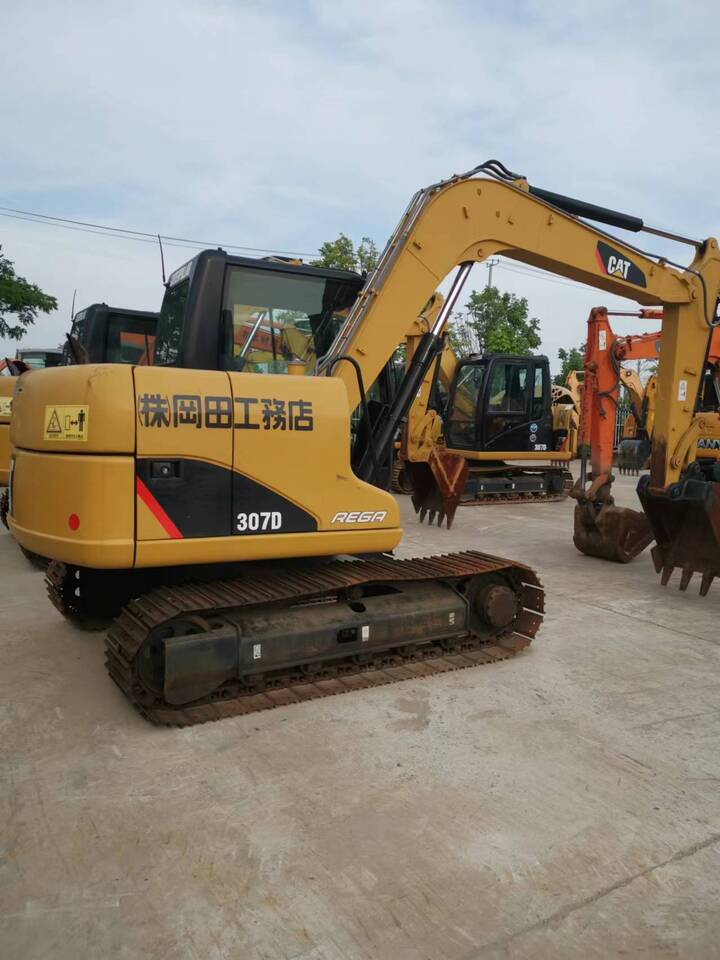 Caterpillar 307D - Mini pelle: photos 4 Caterpillar 307D - Mini pelle: photos 4