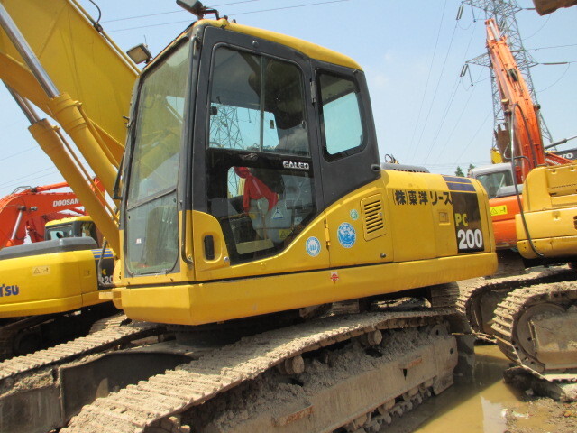 Komatsu PC200-7 - Pelle sur chenille: photos 4 Komatsu PC200-7 - Pelle sur chenille: photos 4