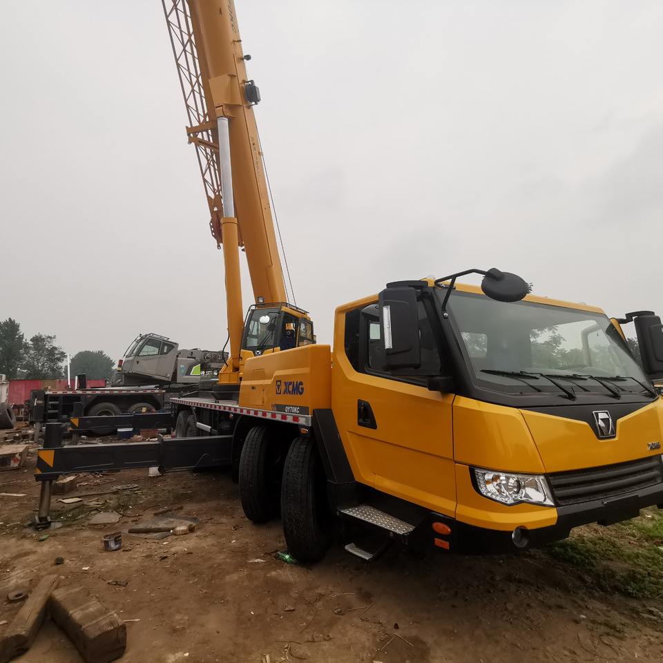 XCMG QY70KC - Grue mobile: photos 2 XCMG QY70KC - Grue mobile: photos 2