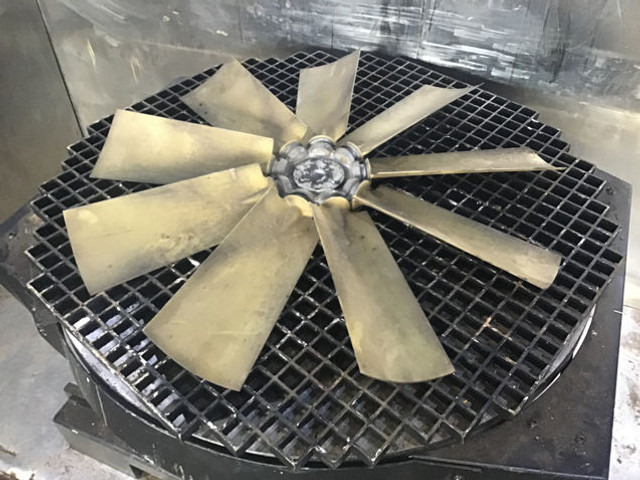 Liebherr A924C Li - Ventilateur: photos 1 Liebherr A924C Li - Ventilateur: photos 1