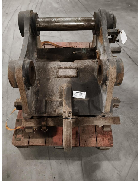 Liebherr CW45 - Attache rapide: photos 1 Liebherr CW45 - Attache rapide: photos 1