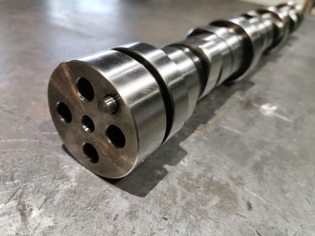 Liebherr Camshaft D9306/D9405 - Arbre à cames: photos 2 Liebherr Camshaft D9306/D9405 - Arbre à cames: photos 2