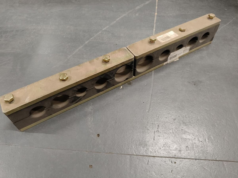 Liebherr Clamp Collar - Carrosserie et extérieur: photos 1 Liebherr Clamp Collar - Carrosserie et extérieur: photos 1