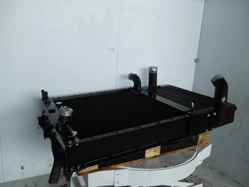 Liebherr Combined Radiator - Radiateur: photos 1 Liebherr Combined Radiator - Radiateur: photos 1