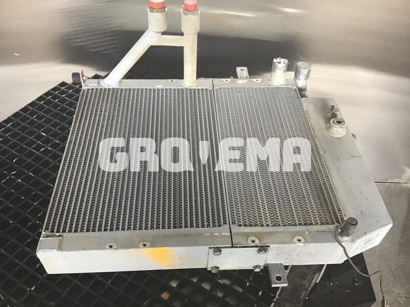 Liebherr Combined Radiator - Radiateur: photos 1 Liebherr Combined Radiator - Radiateur: photos 1