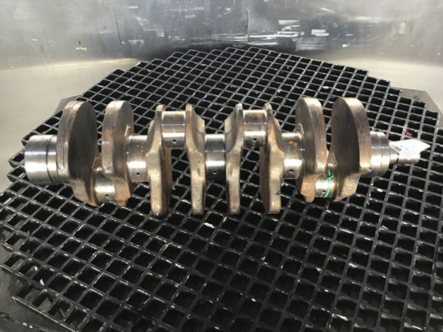 Liebherr Crankshaft D924 - Vilebrequin: photos 4 Liebherr Crankshaft D924 - Vilebrequin: photos 4