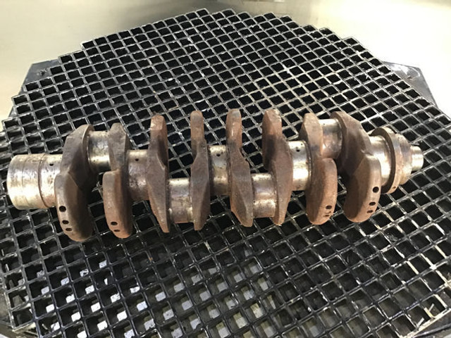 Liebherr Crankshaft D934S - Vilebrequin: photos 1 Liebherr Crankshaft D934S - Vilebrequin: photos 1
