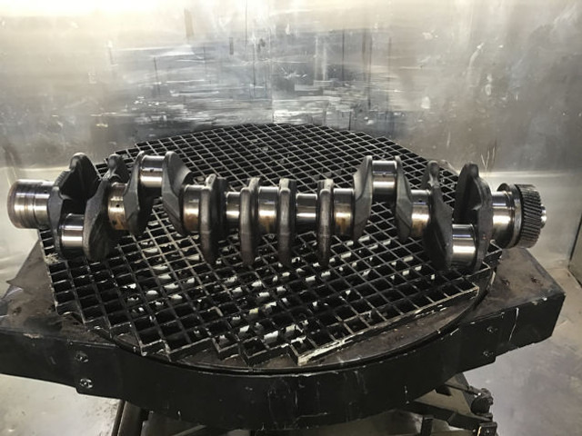 Liebherr Crankshaft - Vilebrequin: photos 1 Liebherr Crankshaft - Vilebrequin: photos 1