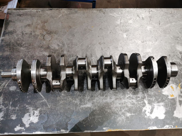 Liebherr Crankshaft Rebuild D926 - Vilebrequin: photos 2 Liebherr Crankshaft Rebuild D926 - Vilebrequin: photos 2
