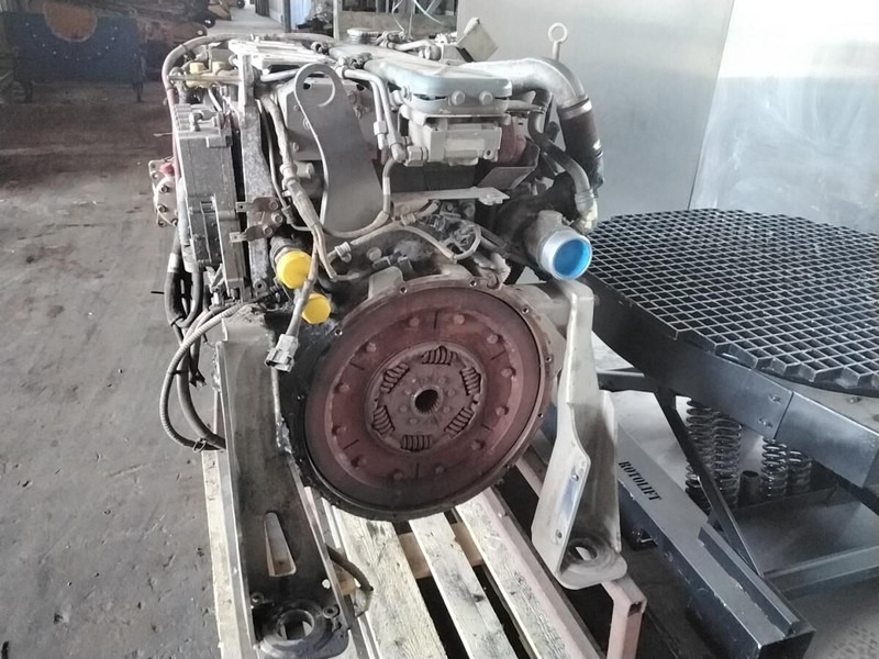 Liebherr D834 A7 - Moteur: photos 3 Liebherr D834 A7 - Moteur: photos 3