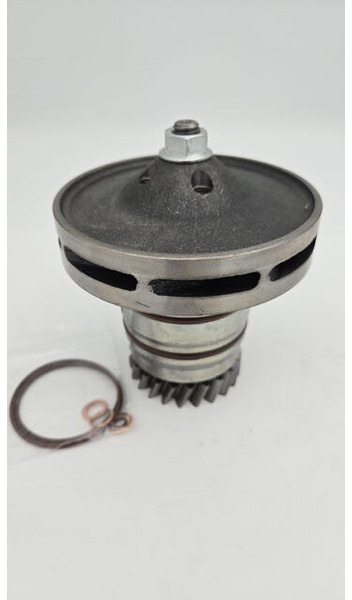 Liebherr D924 Waterpump aftermarket - Pompe à liquide de refroidissement: photos 1 Liebherr D924 Waterpump aftermarket - Pompe à liquide de refroidissement: photos 1
