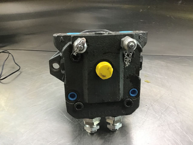 Moteur hydraulique Liebherr FMF045: photos 7