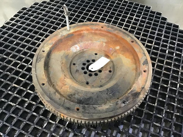 Liebherr Flywheel - Volant moteur: photos 1 Liebherr Flywheel - Volant moteur: photos 1