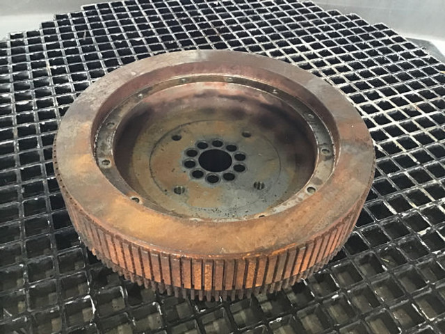 Liebherr Flywheel - Volant moteur: photos 1 Liebherr Flywheel - Volant moteur: photos 1