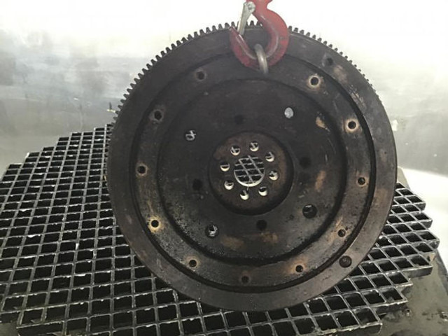 Liebherr Flywheel SAE2 - Volant moteur: photos 4 Liebherr Flywheel SAE2 - Volant moteur: photos 4