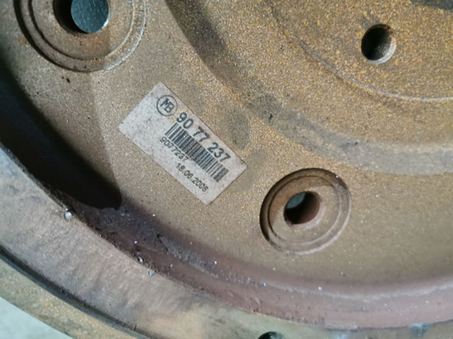 Liebherr Flywheel sae 1 - Volant moteur: photos 4 Liebherr Flywheel sae 1 - Volant moteur: photos 4