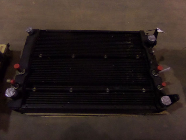 Liebherr Fuelcooler - Radiateur: photos 1 Liebherr Fuelcooler - Radiateur: photos 1