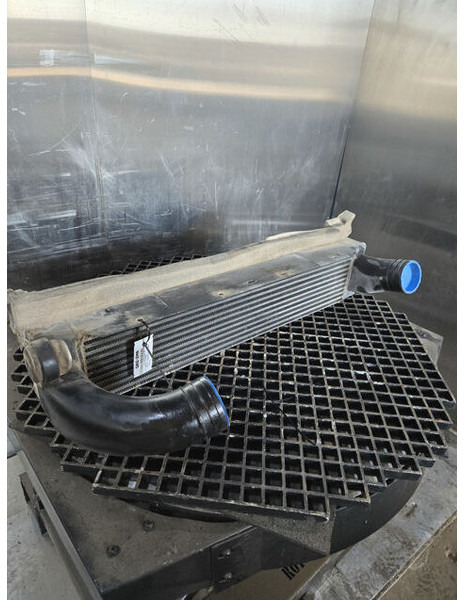 Liebherr Intercooler - Intercooler: photos 2 Liebherr Intercooler - Intercooler: photos 2