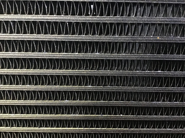 Liebherr Oilcooler - Radiateur d'huile: photos 4 Liebherr Oilcooler - Radiateur d'huile: photos 4