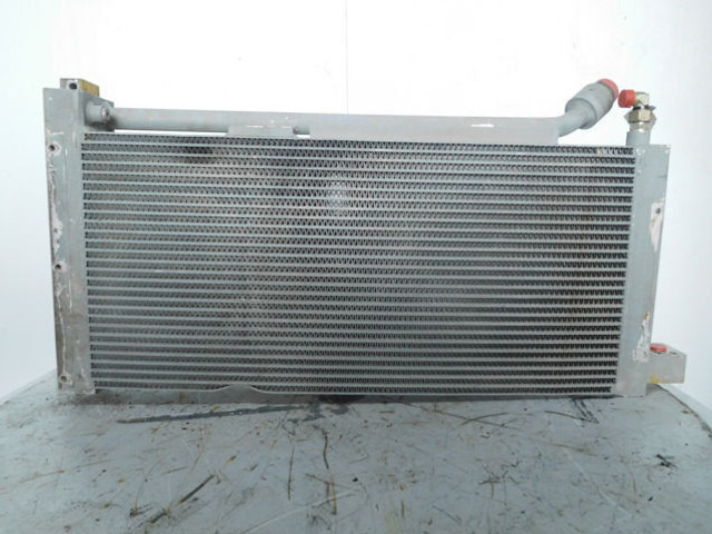 Liebherr Oilcooler - Radiateur d'huile: photos 1 Liebherr Oilcooler - Radiateur d'huile: photos 1